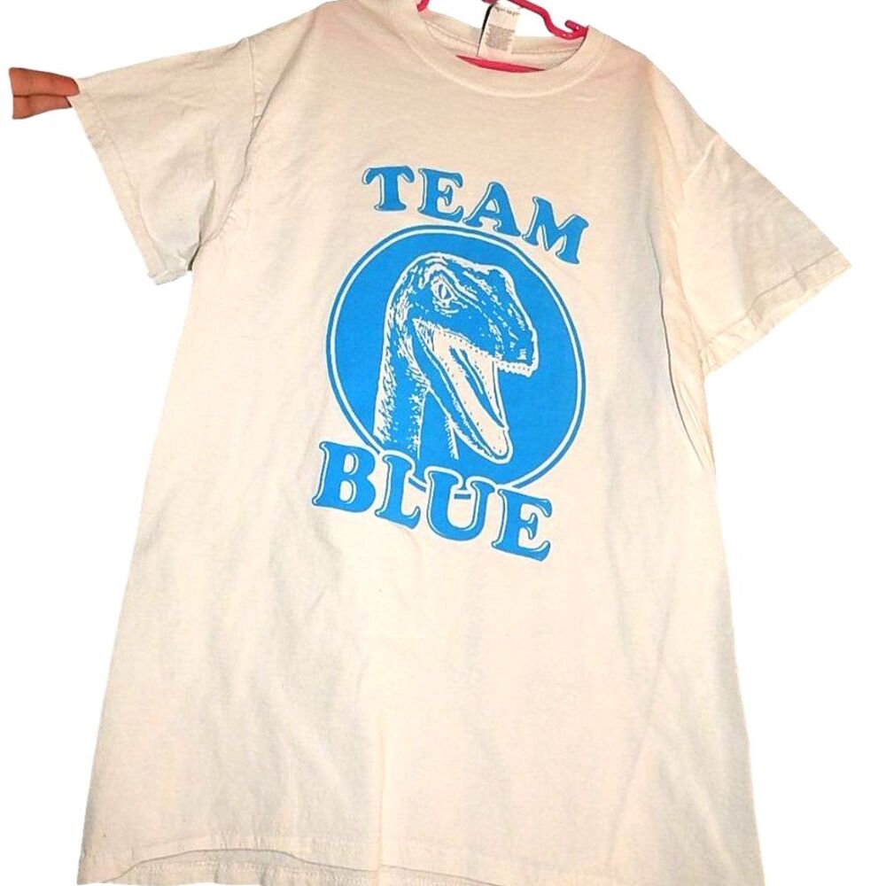 Gildan Women’s/Unisex Small Jurassic World Team Blue Raptor Graphic T‑Shirt